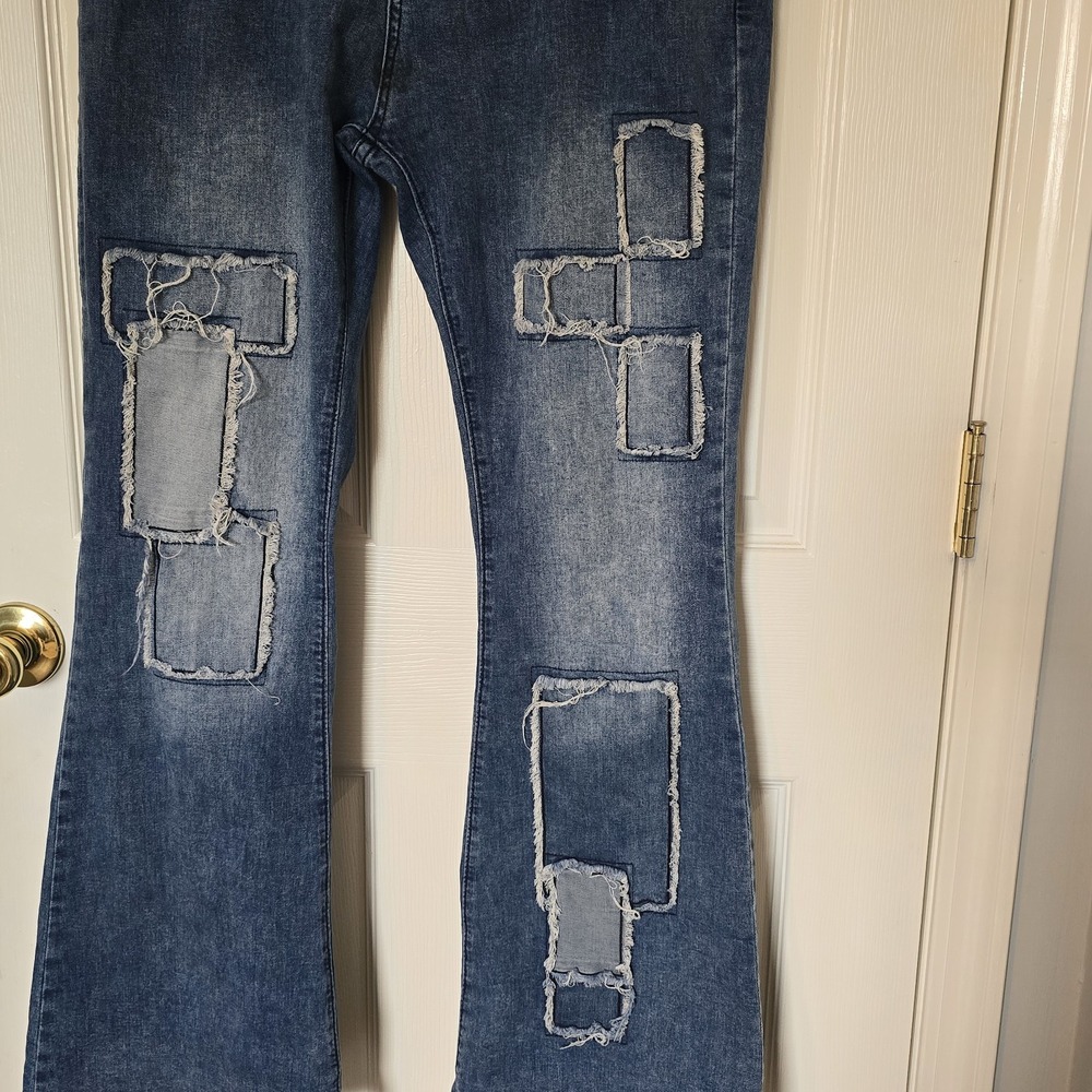 Women's Patch Flare Dark Wash Jeans Size‎ L/32 High Rise - Picture 3 of 5